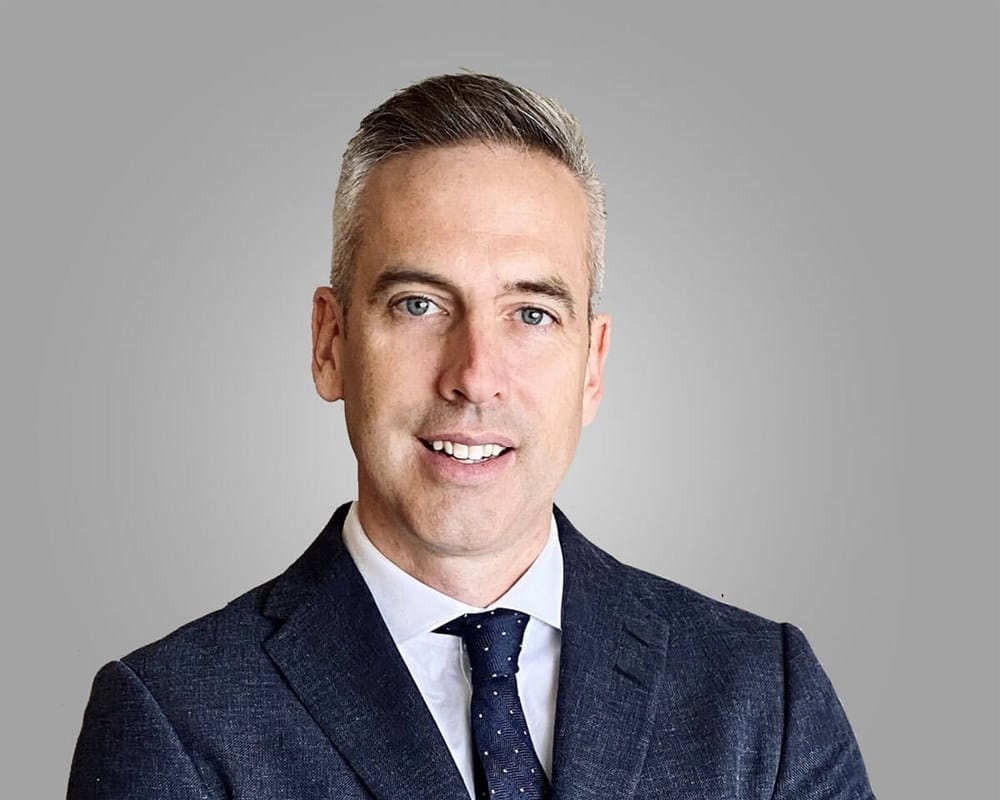 Dr. Darren Courtney